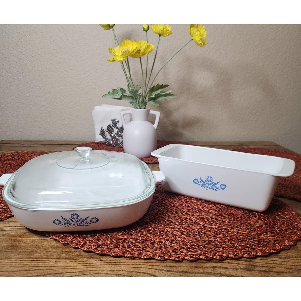 VINTAGE‎ CorningWare 3 piece Set. Blue Cornflower.
